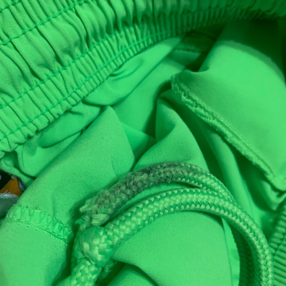 Head Shorts - Picture 6 of 7